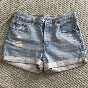 Women’s Levi’s 501 Button-Fly Distressed Jean Short